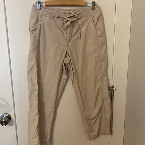 Columbia Cropped Khaki Hiking Pants Y2K Cargo - Picture 1 of 3
